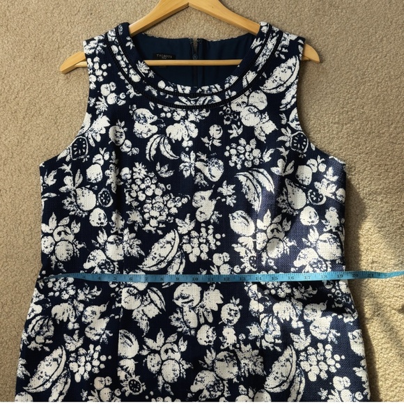 Talbots Shift Dress Sleeveless Navy White Fruit Motif Zip Back Textured Cotton - Picture 13 of 16